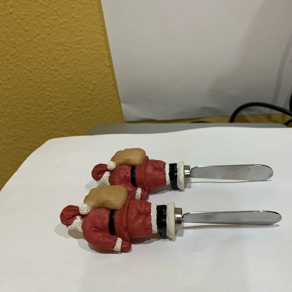 Williams-Sonoma Santa Claus Cheese Spreaders 2003